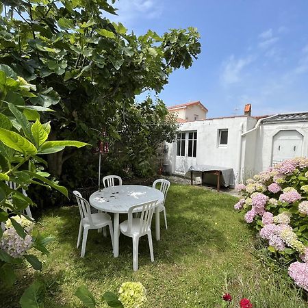 Maison Typique 30 S Proche Plage Saint Gilles Croix de vie Eksteriør billede